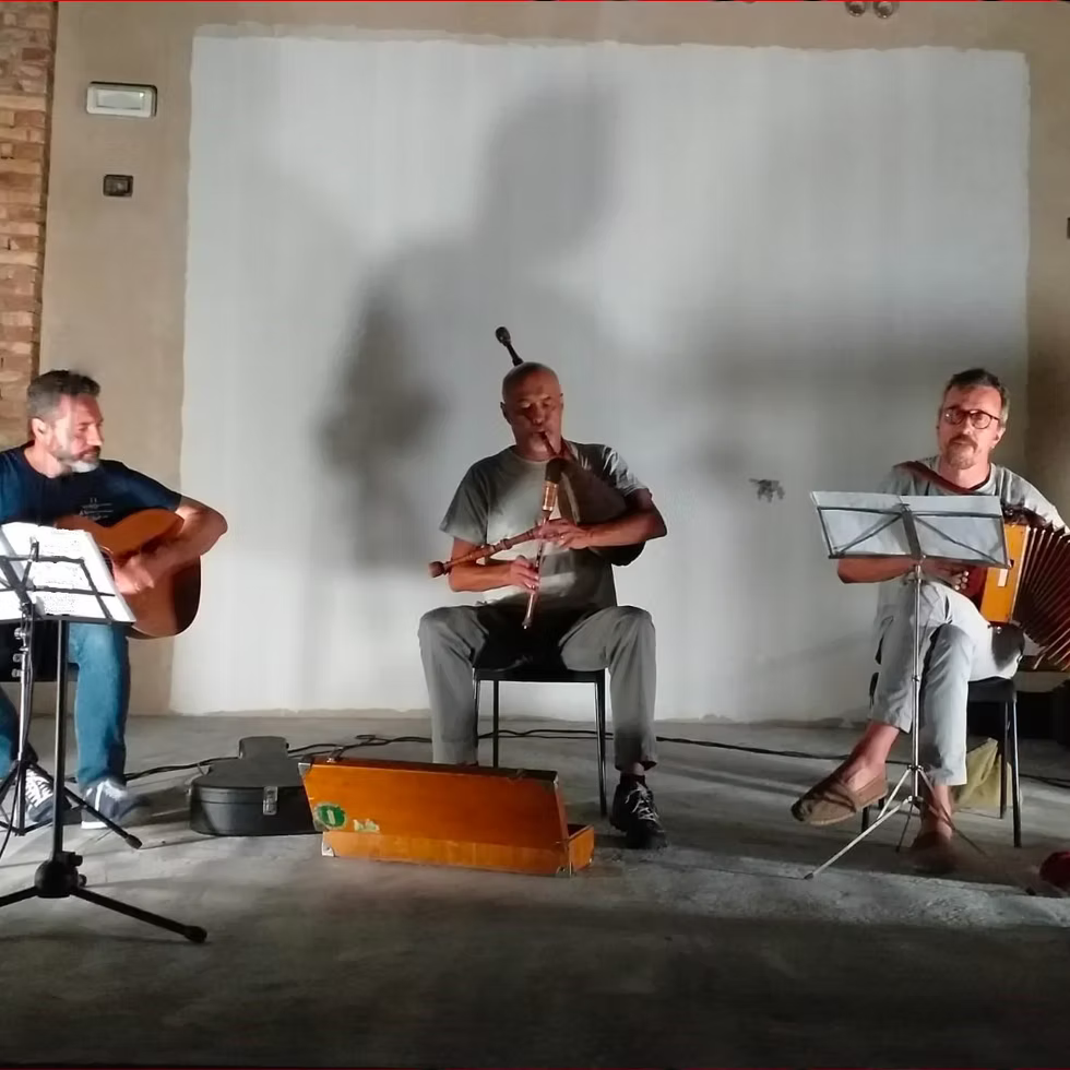 Trio Ciocaia (IT) Hóskvøldið 16.juli kl.21